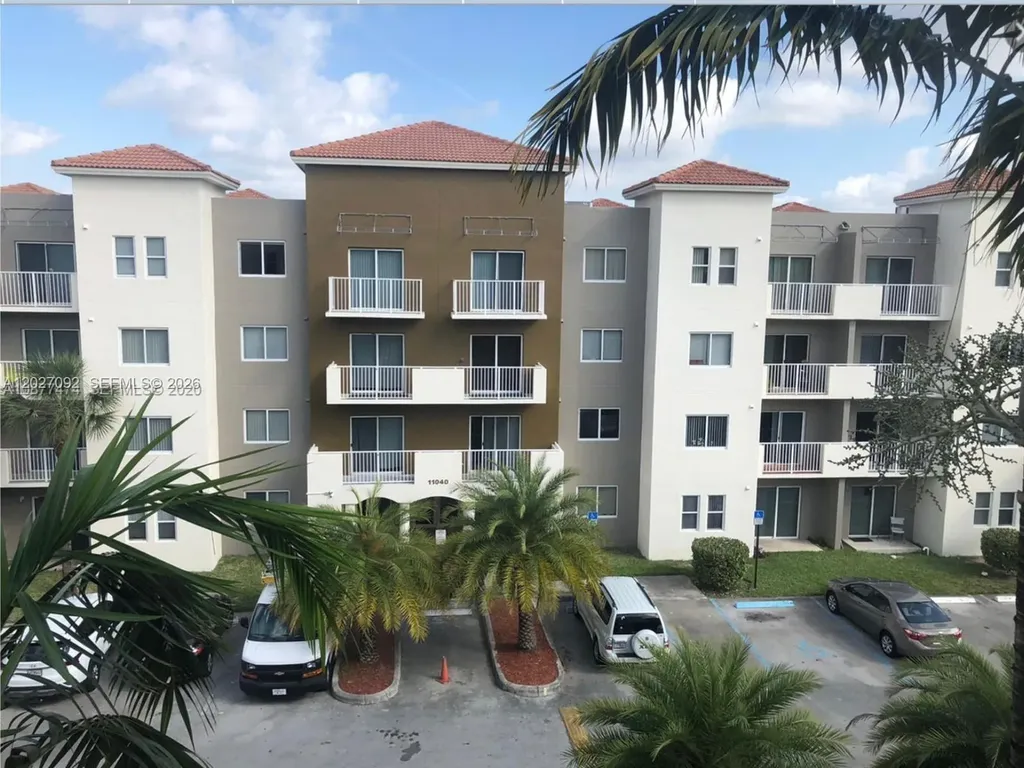 11060 SW 196th Street Cutler Bay FL 33157