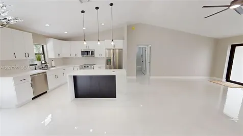 4726 Trout Sebring FL 33870
