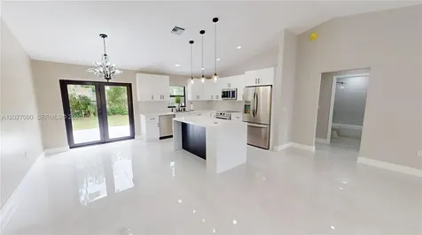 4726 Trout Sebring FL 33870