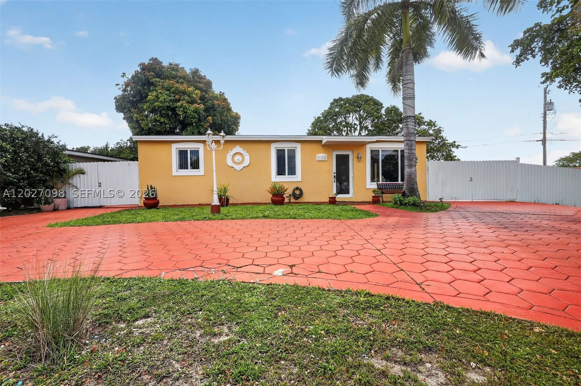1440 N 68th Avenue Hollywood FL 33024