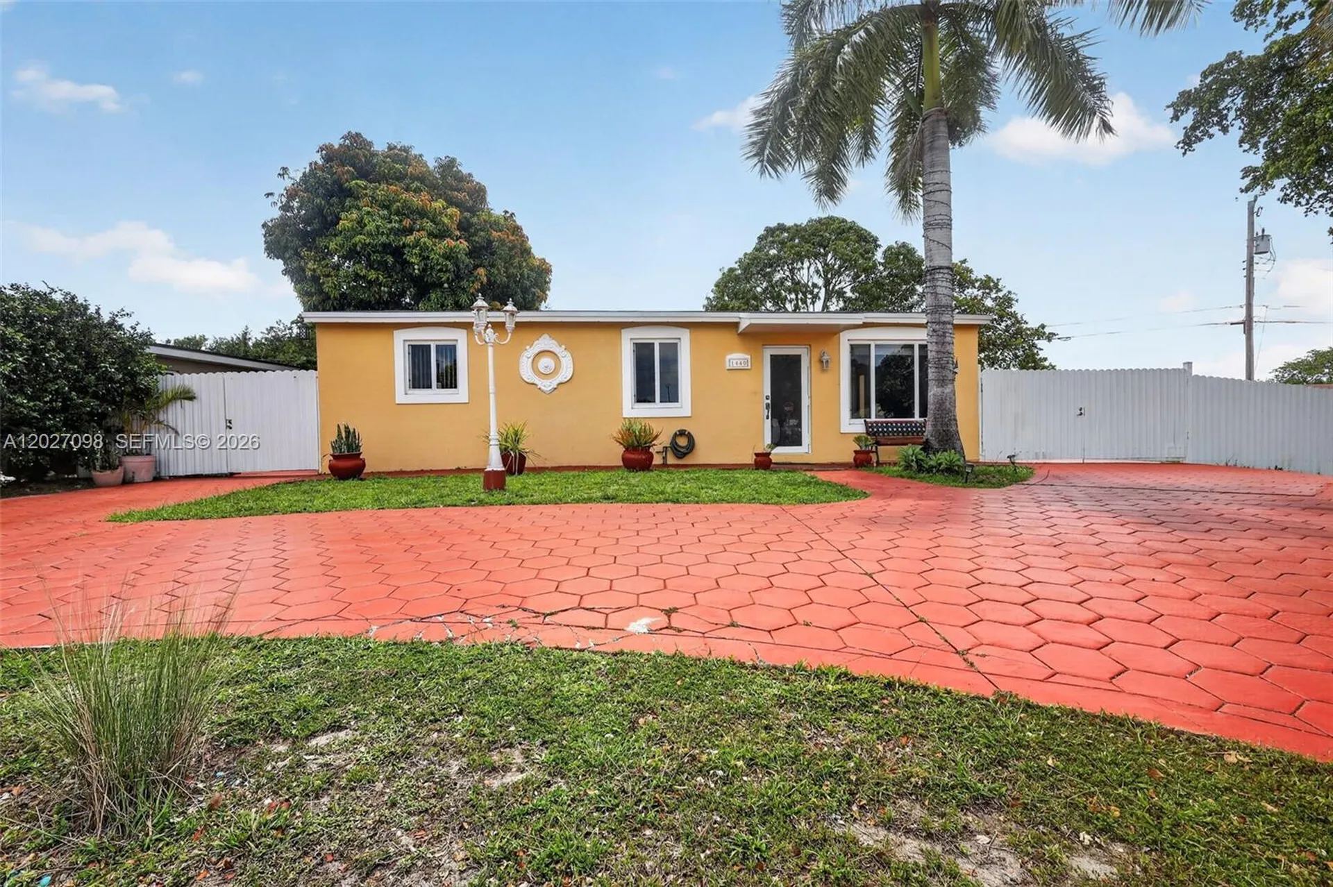 1440 N 68th Avenue Hollywood FL 33024
