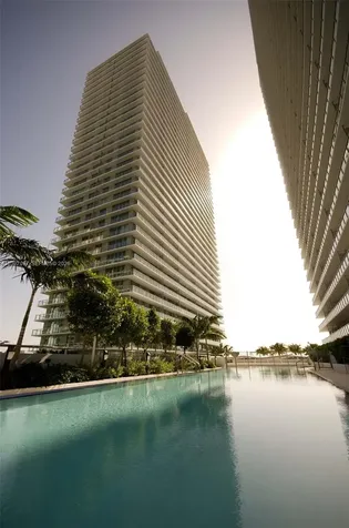1111 SW 1 Avenue Miami FL 33130