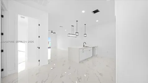 1318/1320 NE 16th Terrace Cape Coral FL 33909