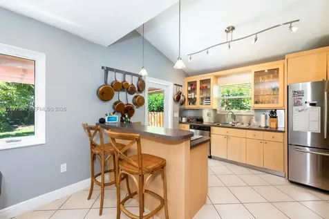 1870 SW 24th Terrace Miami FL 33145