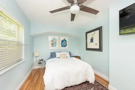1870 SW 24th Terrace Miami FL 33145