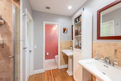 1870 SW 24th Terrace Miami FL 33145