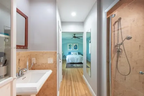 1870 SW 24th Terrace Miami FL 33145