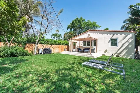 1870 SW 24th Terrace Miami FL 33145