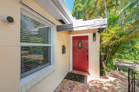 1870 SW 24th Terrace Miami FL 33145