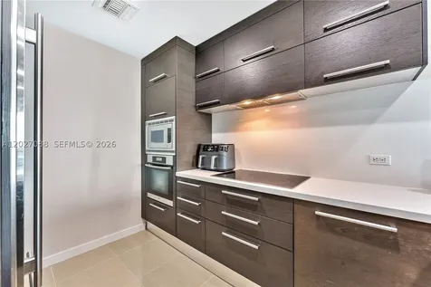 900 Biscayne Boulevard Miami FL 33132