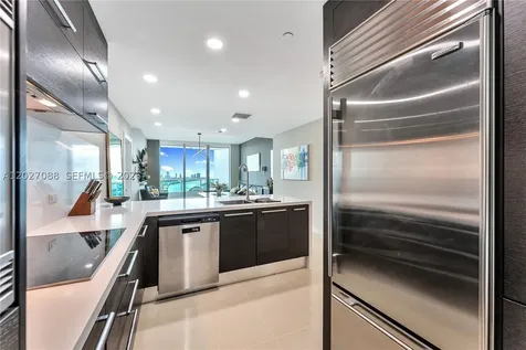 900 Biscayne Boulevard Miami FL 33132