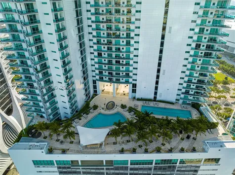 900 Biscayne Boulevard Miami FL 33132