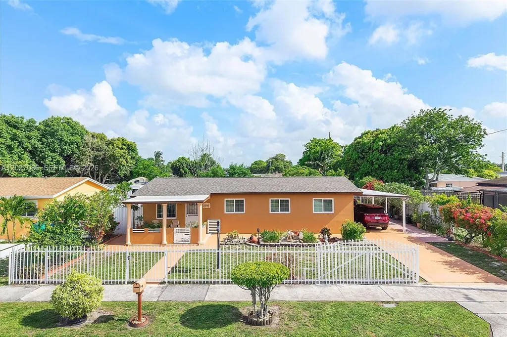 5540 NW 180th Terrace Miami Gardens FL 33055