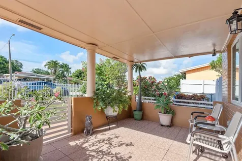 5540 NW 180th Terrace Miami Gardens FL 33055