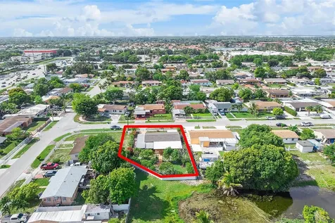 5540 NW 180th Terrace Miami Gardens FL 33055