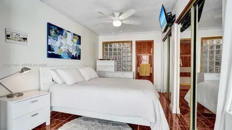 1228 West Avenue Miami Beach FL 33139