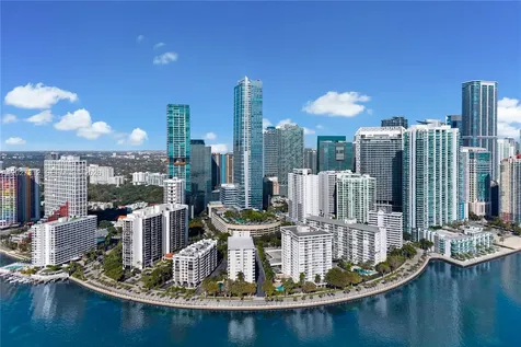 1425 Brickell Avenue Miami FL 33131