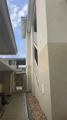 1025 SW 7th Avenue Miami FL 33130