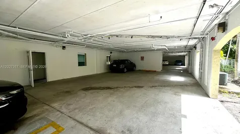1025 SW 7th Avenue Miami FL 33130