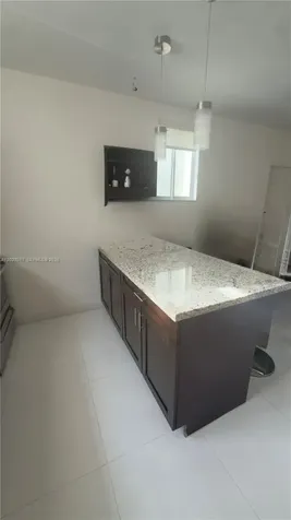 1025 SW 7th Avenue Miami FL 33130