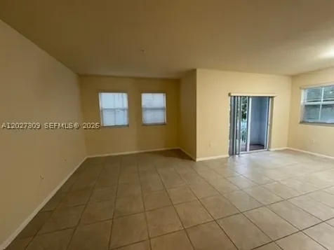 8650 NW 97 Avenue Doral FL 33178