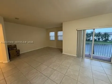 8650 NW 97 Avenue Doral FL 33178