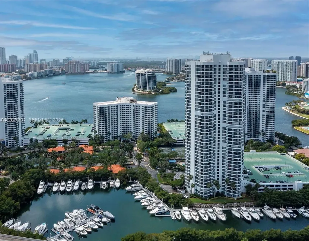 3500 Mystic Pointe Drive Aventura FL 33180