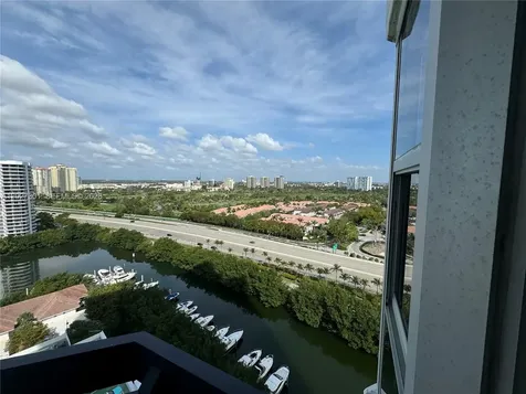 3500 Mystic Pointe Drive Aventura FL 33180