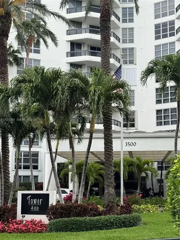 3500 Mystic Pointe Drive Aventura FL 33180