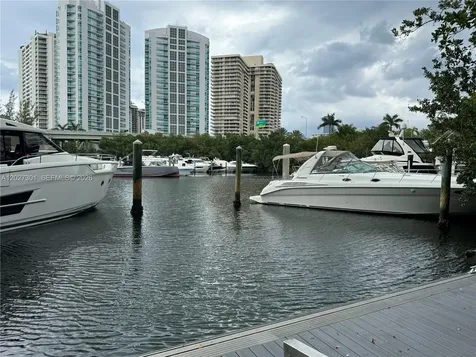 3500 Mystic Pointe Drive Aventura FL 33180