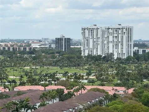 3500 Mystic Pointe Drive Aventura FL 33180