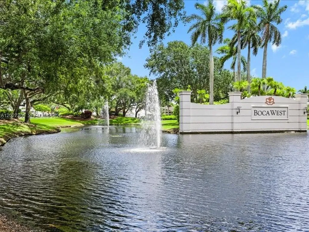 7362 Woodmont Court Boca Raton FL 33434