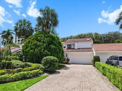 7362 Woodmont Court Boca Raton FL 33434