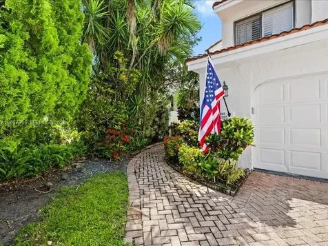 7362 Woodmont Court Boca Raton FL 33434