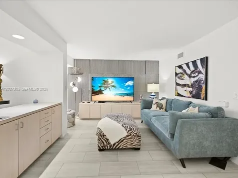 7362 Woodmont Court Boca Raton FL 33434