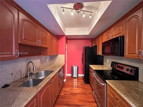 3590 Coral Way Miami FL 33145
