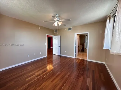 3590 Coral Way Miami FL 33145