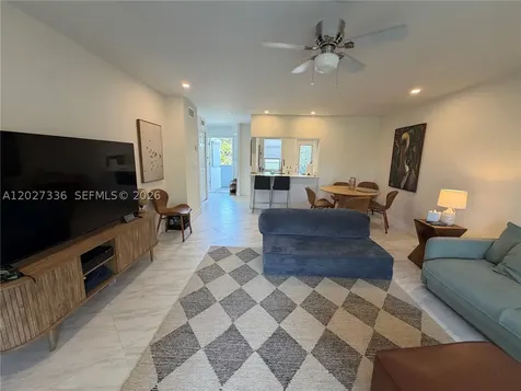 1000 NE 14th Avenue Hallandale Beach FL 33009