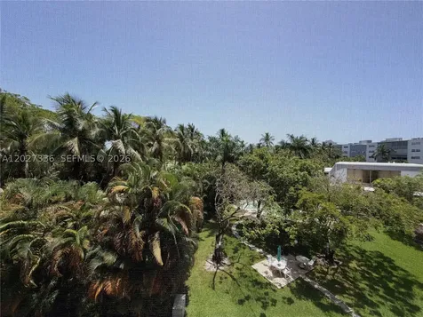 1000 NE 14th Avenue Hallandale Beach FL 33009