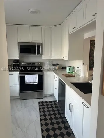 1000 NE 14th Avenue Hallandale Beach FL 33009