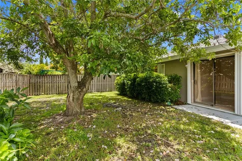 14641 Kirsten Court Davie FL 33325