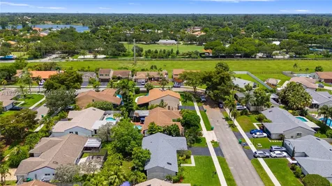 14641 Kirsten Court Davie FL 33325
