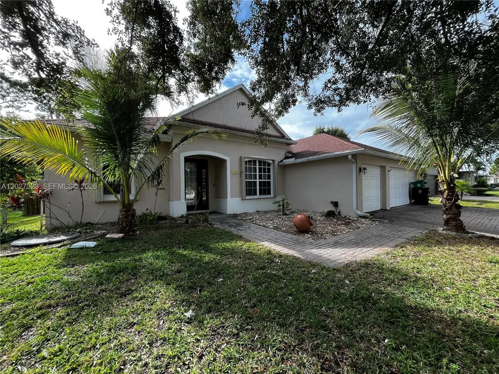 1420 SW Dimperio Avenue Port St. Lucie FL 34953