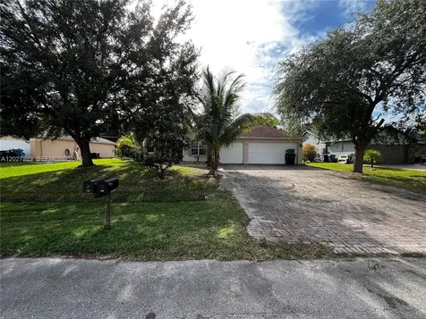1420 SW Dimperio Avenue Port St. Lucie FL 34953