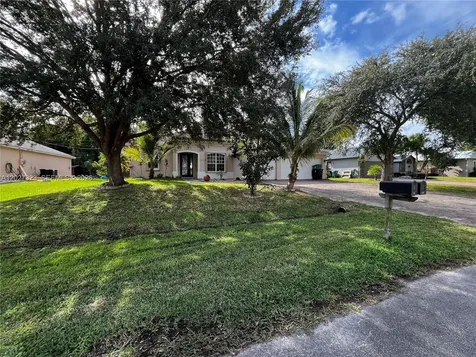 1420 SW Dimperio Avenue Port St. Lucie FL 34953