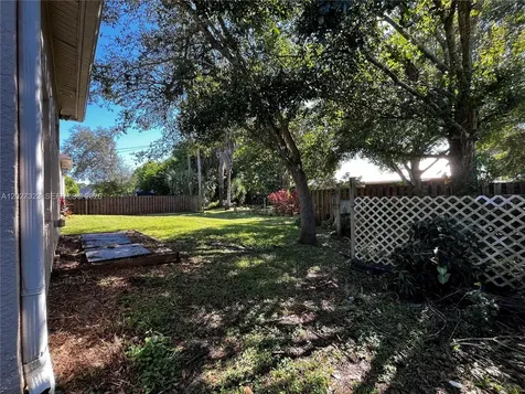 1420 SW Dimperio Avenue Port St. Lucie FL 34953