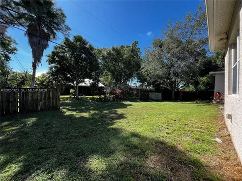 1420 SW Dimperio Avenue Port St. Lucie FL 34953