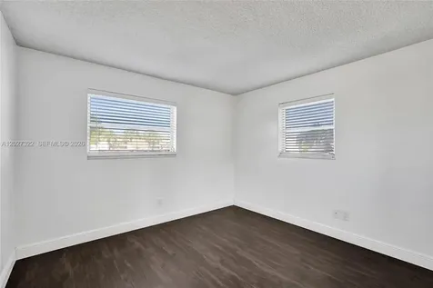 2481 SW 82nd Avenue Davie FL 33324