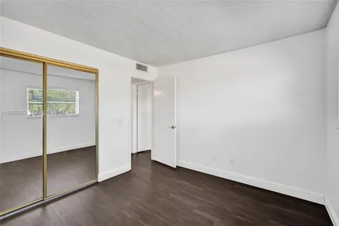 2481 SW 82nd Avenue Davie FL 33324