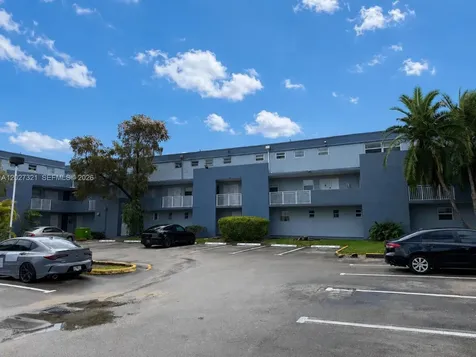 9373 Fontainebleau Boulevard Miami FL 33172